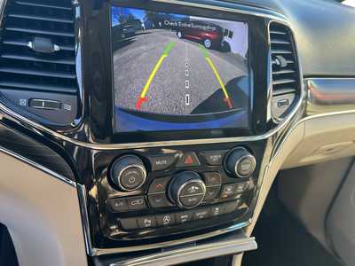 2021 Jeep Grand Cherokee, $23975. Photo 8