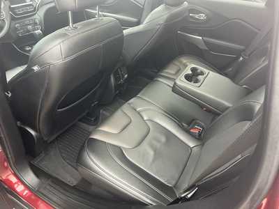 2021 Jeep Cherokee, $22975. Photo 5