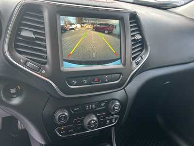 2023 Jeep Cherokee, $29975. Photo 9