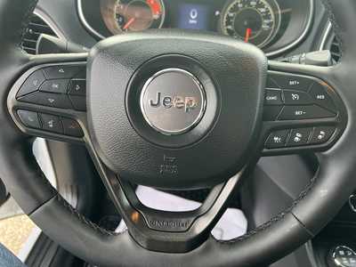 2023 Jeep Cherokee, $29975. Photo 10