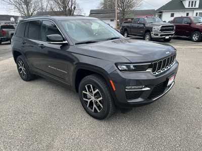 2025 Jeep Grand Cherokee, $44831. Photo 2