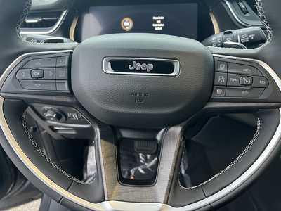 2025 Jeep Grand Cherokee, $44831. Photo 12