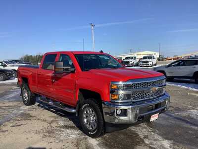 2019 Chevrolet 2500 Crew Cab, $29975. Photo 7