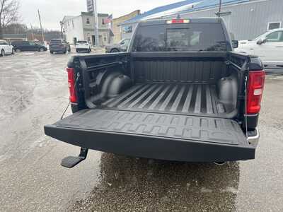 2026 RAM 1500 Crew Cab, $56614. Photo 5