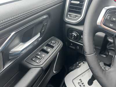 2026 RAM 1500 Crew Cab, $63921. Photo 10