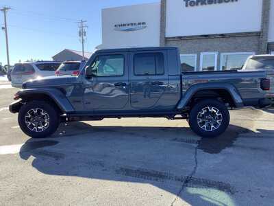 2026 Jeep Gladiator, $44984. Photo 2
