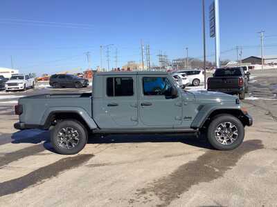 2026 Jeep Gladiator, $44984. Photo 5
