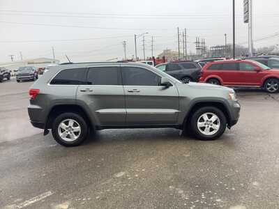 2011 Jeep Grand Cherokee, $8975. Photo 5