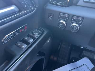 2024 GMC 1500 Crew Cab, $50975. Photo 10