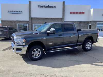 2024 RAM 2500 Crew Cab, $46975. Photo 1