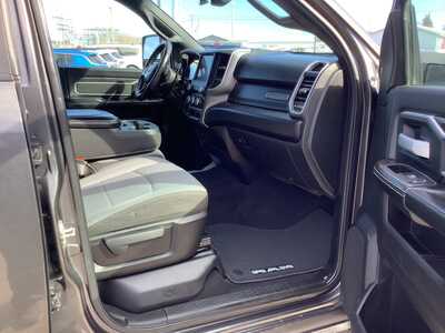 2024 RAM 2500 Crew Cab, $46975. Photo 8