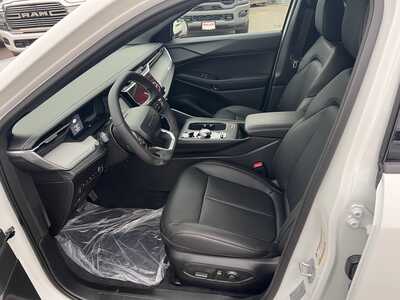 2026 Jeep Cherokee, $42349. Photo 6