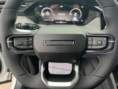 2026 Jeep Cherokee, $42349. Photo 12