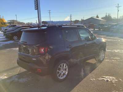 2022 Jeep Renegade, $18975. Photo 4