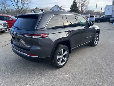 2026 Jeep Grand Cherokee, $47746. Photo 3