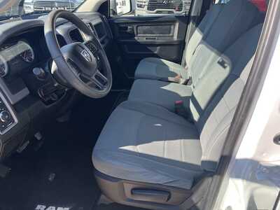 2019 RAM 1500 Crew Cab, $18575. Photo 7