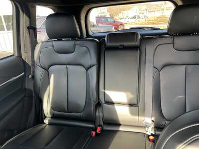 2026 Jeep Grand Cherokee, $47621. Photo 5