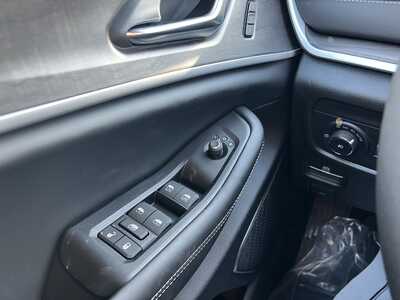 2026 Jeep Grand Cherokee, $47621. Photo 11