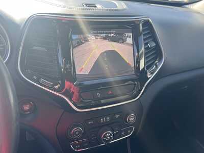 2020 Jeep Cherokee, $19575. Photo 10
