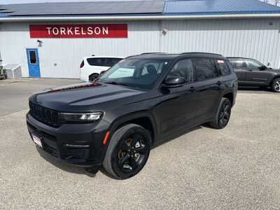 2022 Jeep Grand Cherokee L, $30975. Photo 1