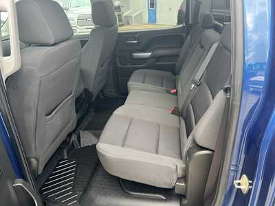 2016 Chevrolet 1500 Crew Cab, $15575. Photo 5