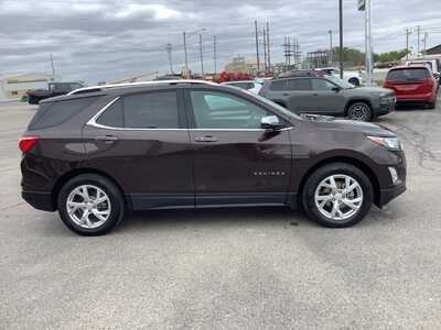 2020 Chevrolet Equinox, $13975. Photo 5