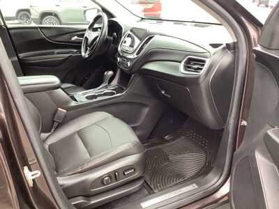2020 Chevrolet Equinox, $13975. Photo 7