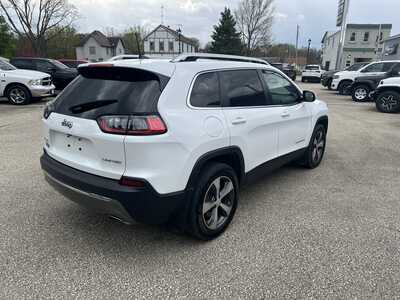 2019 Jeep Cherokee, $19575. Photo 3