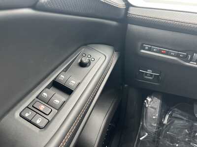 2026 Jeep Cherokee, $41982. Photo 11