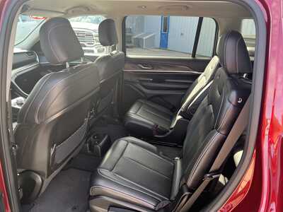 2023 Jeep Grand Cherokee L, $34575. Photo 5