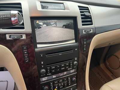 2009 Cadillac Escalade, $9975. Photo 9