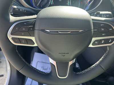 2027 Chrysler Pacifica, $49527. Photo 11