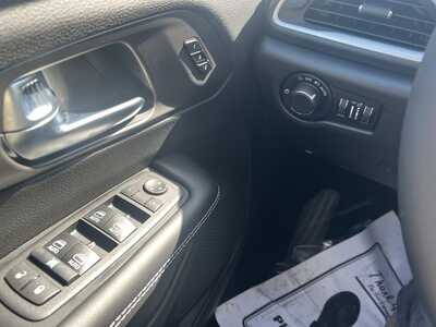 2027 Chrysler Pacifica, $49527. Photo 12