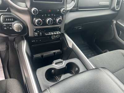 2019 RAM 1500 Crew Cab, $22575. Photo 8