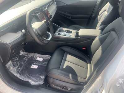 2026 Jeep Cherokee, $39849. Photo 6