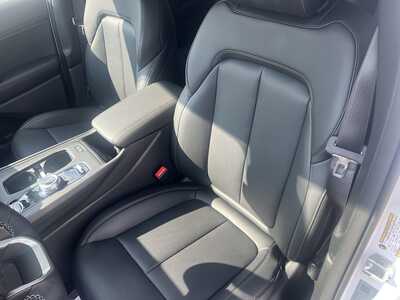 2026 Jeep Cherokee, $39849. Photo 7