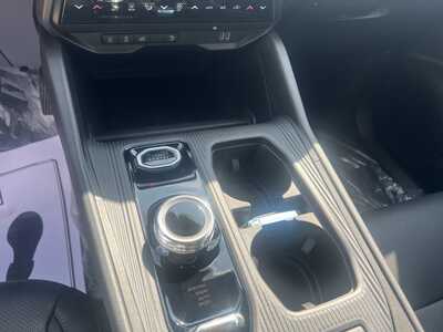 2026 Jeep Cherokee, $39849. Photo 9
