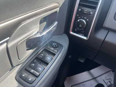 2019 RAM 1500 Crew Cab, $21975. Photo 10