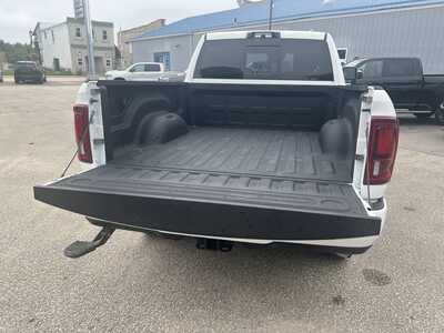 2026 RAM 2500 Crew Cab, $60975. Photo 5