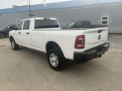2022 RAM 2500 Crew Cab, $29975. Photo 4