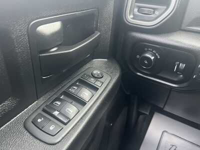 2022 RAM 2500 Crew Cab, $29975. Photo 12