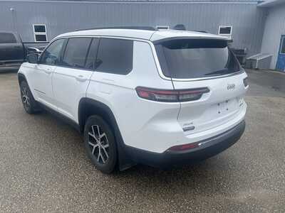 2024 Jeep Grand Cherokee L, $32975. Photo 4