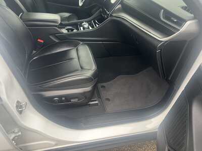 2024 Jeep Grand Cherokee L, $32975. Photo 8