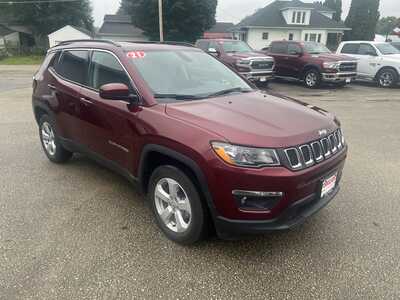 2021 Jeep Compass, $20575. Photo 2
