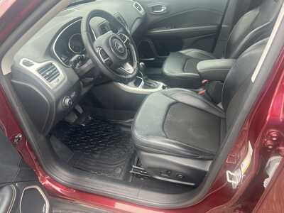 2021 Jeep Compass, $20575. Photo 6