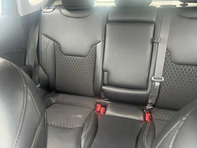 2021 Jeep Compass, $20575. Photo 7