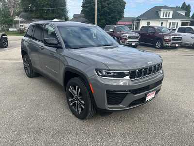 2027 Jeep Grand Cherokee, $47781. Photo 2