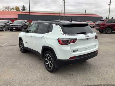 2026 Jeep Compass, $25975. Photo 3