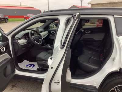 2026 Jeep Compass, $25975. Photo 10
