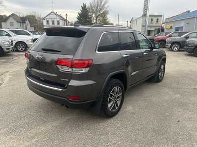 2020 Jeep Grand Cherokee, $20575. Photo 3